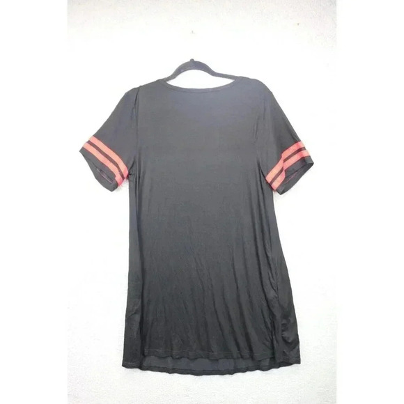 Umgee Women's Sleepshirt-Size Large-Pockets-Black and Red-Silky-Soft - Picture 6 of 7